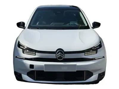 BIAŁY SEDAN CITROEN C4 z 2026 r., HYBRYDA/BENZYNA, skrzynia biegów AUTOMATYCZNA 145KM, zdjęcie 9 z 15