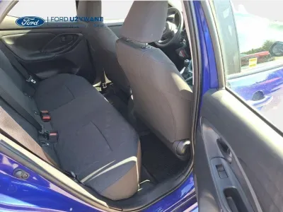 NIEBIESKI HATCHBACK TOYOTA YARIS z 2024 r., BENZYNA, skrzynia biegów MANUALNA 92KM, zdjęcie 20 z 28