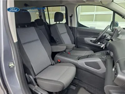 SZARY VAN TOYOTA PROACE CITY VERSO z 2024 r., DIESEL, skrzynia biegów AUTOMATYCZNA 96KM, zdjęcie 2 z 25