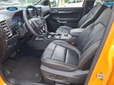 POMARAŃCZOWY SUV FORD RANGER z 2025 r., HYBRYDA/BENZYNA, skrzynia biegów AUTOMATYCZNA 135KM, zdjęcie 16 z 29