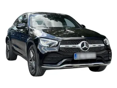 CZARNY SUV MERCEDES CLASE GLC z 2023 r., DIESEL, skrzynia biegów AUTOMATYCZNA 245KM, zdjęcie 8 z 18