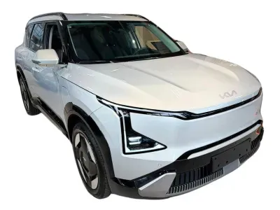 SREBRNY SUV KIA EV5 z 2025 r., ELEKTRYCZNY, skrzynia biegów AUTOMATYCZNA 160KM, zdjęcie 18 z 22