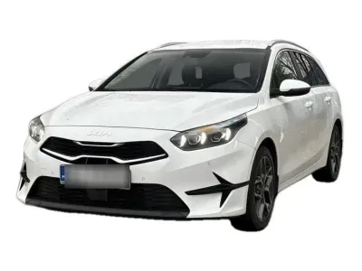 BIAŁY KOMBI KIA CEED z 2023 r., BENZYNA, skrzynia biegów AUTOMATYCZNA 160KM, zdjęcie 14 z 19