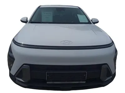 BIAŁY SUV HYUNDAI KONA z 2025 r., HYBRYDA/BENZYNA, skrzynia biegów AUTOMATYCZNA 129KM, zdjęcie 10 z 11