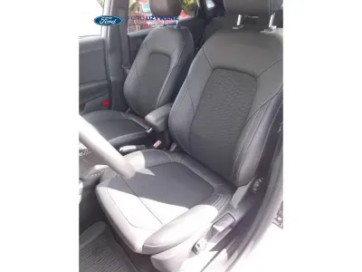 BIAŁY HATCHBACK FORD PUMA z 2023 r., HYBRYDA/BENZYNA, skrzynia biegów AUTOMATYCZNA 92KM, zdjęcie 3 z 18