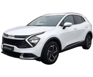 BIAŁY SUV KIA SPORTAGE z 2023 r., BENZYNA, skrzynia biegów MANUALNA 110KM, zdjęcie główne