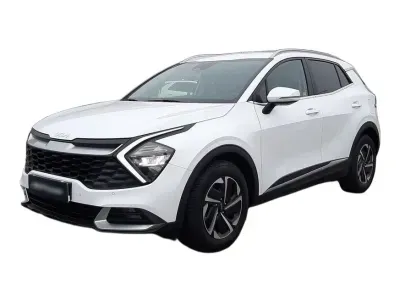 BIAŁY SUV KIA SPORTAGE z 2023 r., BENZYNA, skrzynia biegów MANUALNA 110KM, zdjęcie główne