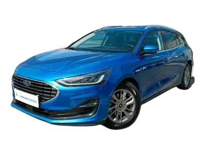 NIEBIESKI KOMBI FORD FOCUS z 2024 r., DIESEL, skrzynia biegów AUTOMATYCZNA 115KM, zdjęcie główne