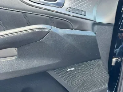 CZARNY SUV KIA SORENTO z 2021 r., HYBRYDA/BENZYNA, skrzynia biegów AUTOMATYCZNA 169KM, zdjęcie 22 z 23