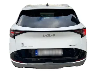 BIAŁY SUV KIA SPORTAGE z 2025 r., BENZYNA, skrzynia biegów AUTOMATYCZNA 110KM, zdjęcie 16 z 23