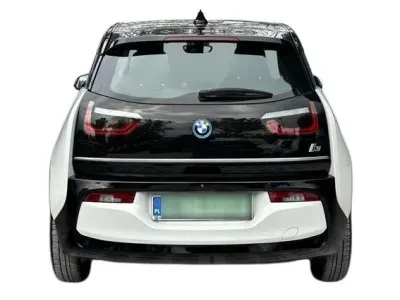BIAŁY HATCHBACK BMW I3 z 2022 r., ELEKTRYCZNY, skrzynia biegów AUTOMATYCZNA 170KM, zdjęcie 3 z 17