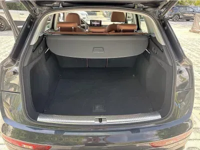 SZARY SUV AUDI Q5 z 2022 r., DIESEL, skrzynia biegów AUTOMATYCZNA 204KM, zdjęcie 5 z 19