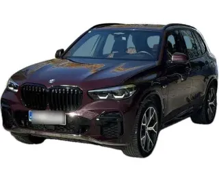 CZERWONY SUV BMW X5 z 2022 r., HYBRYDA/BENZYNA, skrzynia biegów AUTOMATYCZNA 394KM, zdjęcie główne