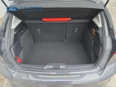 SZARY HATCHBACK FORD FOCUS z 2023 r., HYBRYDA/BENZYNA, skrzynia biegów MANUALNA 92KM, zdjęcie 5 z 29