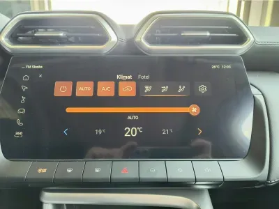ZIELONY SUV MG ZS HYBRID z 2026 r., HYBRYDA/BENZYNA, skrzynia biegów AUTOMATYCZNA 197KM, zdjęcie 5 z 18
