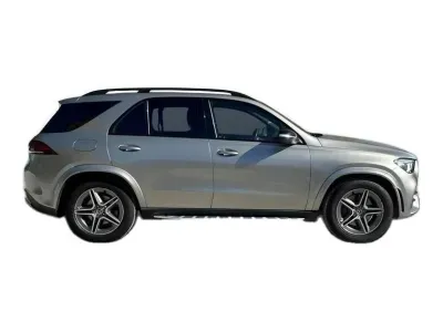 SREBRNY SUV MERCEDES CLASE GLE z 2022 r., DIESEL, skrzynia biegów AUTOMATYCZNA 292KM, zdjęcie 11 z 17