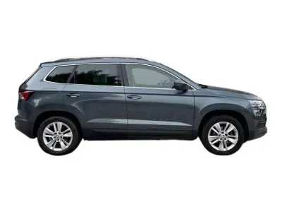 SZARY SUV SKODA KAROQ z 2021 r., BENZYNA, skrzynia biegów AUTOMATYCZNA 150KM, zdjęcie 12 z 19