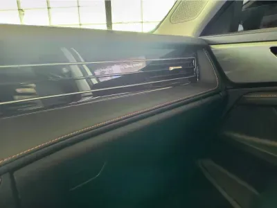 BIAŁY SUV MG HS PLUG IN HYBRID z 2026 r., HYBRYDA/BENZYNA, skrzynia biegów AUTOMATYCZNA 272KM, zdjęcie 17 z 20
