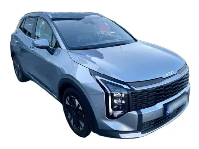 SREBRNY SUV KIA SPORTAGE z 2025 r., BENZYNA, skrzynia biegów AUTOMATYCZNA 110KM, zdjęcie 10 z 22