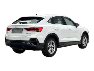 BIAŁY SUV AUDI Q3 z 2022 r., BENZYNA, skrzynia biegów AUTOMATYCZNA 150KM, zdjęcie 12 z 19