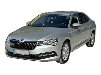 SREBRNY HATCHBACK SKODA SUPERB z 2023 r., BENZYNA, skrzynia biegów AUTOMATYCZNA 280KM, zdjęcie 2 z 19