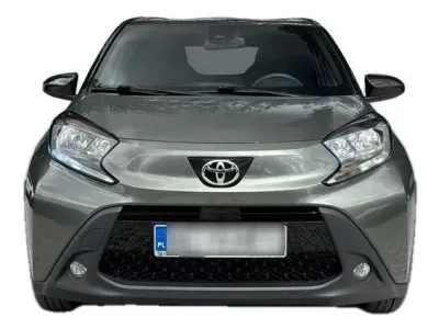 ZIELONY SUV TOYOTA AYGO X z 2022 r., BENZYNA, skrzynia biegów MANUALNA 72KM, zdjęcie 14 z 18