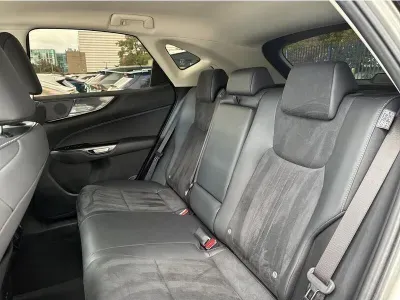 SZARY SUV LEXUS NX z 2021 r., HYBRYDA/BENZYNA, skrzynia biegów AUTOMATYCZNA 242KM, zdjęcie 9 z 19