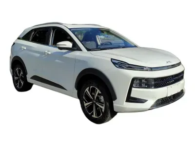 BIAŁY SUV JAC JS6 z 2026 r., BENZYNA, skrzynia biegów AUTOMATYCZNA 174KM, zdjęcie główne
