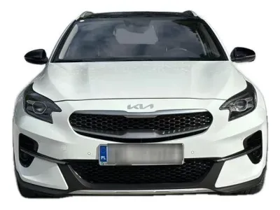 BIAŁY SUV KIA XCEED z 2022 r., BENZYNA, skrzynia biegów AUTOMATYCZNA 160KM, zdjęcie 3 z 19