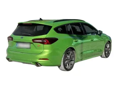 ZIELONY KOMBI FORD FOCUS z 2024 r., BENZYNA, skrzynia biegów AUTOMATYCZNA 280KM, zdjęcie 17 z 19
