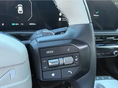 CZARNY SUV KIA EV6 z 2025 r., ELEKTRYCZNY, skrzynia biegów AUTOMATYCZNA 239KM, zdjęcie 8 z 38