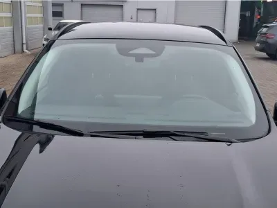 CZARNY SUV FORD KUGA z 2025 r., HYBRYDA/BENZYNA, skrzynia biegów AUTOMATYCZNA 178KM, zdjęcie 19 z 28