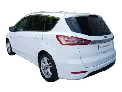 BIAŁY KOMBI FORD S-MAX z 2022 r., BENZYNA, skrzynia biegów AUTOMATYCZNA 150KM, zdjęcie 17 z 18