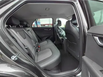 SZARY SUV KIA NIRO z 2026 r., HYBRYDA/BENZYNA, skrzynia biegów AUTOMATYCZNA 100KM, zdjęcie 8 z 23