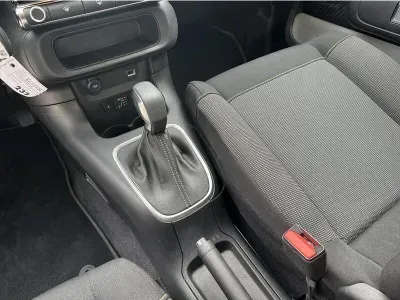 BEŻOWY HATCHBACK CITROEN C3 z 2024 r., BENZYNA, skrzynia biegów AUTOMATYCZNA 110KM, zdjęcie 14 z 19