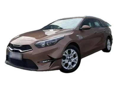 BRĄZOWY KOMBI KIA CEED z 2022 r., BENZYNA, skrzynia biegów MANUALNA 118KM, zdjęcie główne