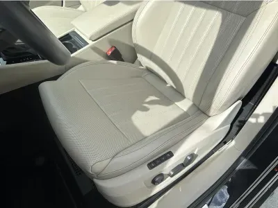 CZARNY HATCHBACK SKODA SUPERB z 2023 r., BENZYNA, skrzynia biegów AUTOMATYCZNA 280KM, zdjęcie 15 z 19