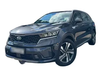 SZARY SUV KIA SORENTO z 2021 r., HYBRYDA/BENZYNA, skrzynia biegów AUTOMATYCZNA 169KM, zdjęcie główne