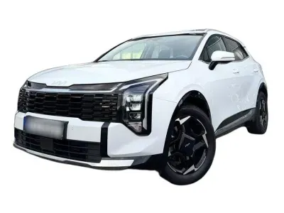 BIAŁY SUV KIA SPORTAGE z 2025 r., BENZYNA, skrzynia biegów AUTOMATYCZNA 110KM, zdjęcie główne
