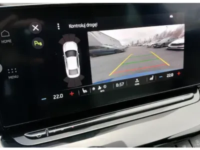 NIEBIESKI SEDAN SKODA OCTAVIA LIM. z 2021 r., BENZYNA, skrzynia biegów MANUALNA 150KM, zdjęcie 11 z 14