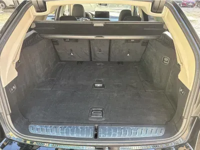 CZARNY KOMBI BMW SERIE 5 z 2023 r., DIESEL, skrzynia biegów AUTOMATYCZNA 150KM, zdjęcie 3 z 19