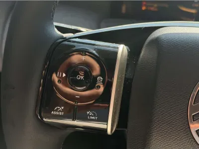 SZARY SUV CITROEN C5 AIRCROSS z 2026 r., HYBRYDA/BENZYNA, skrzynia biegów AUTOMATYCZNA 145KM, zdjęcie 14 z 18