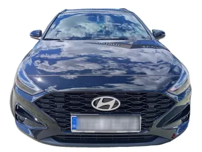 CZARNY KOMBI HYUNDAI I30 z 2025 r., BENZYNA, skrzynia biegów AUTOMATYCZNA 140KM, zdjęcie 8 z 8