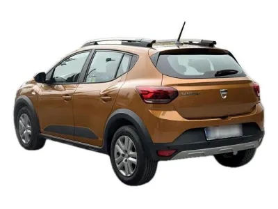 POMARAŃCZOWY HATCHBACK DACIA SANDERO III z 2022 r., BENZYNA, skrzynia biegów MANUALNA 90KM, zdjęcie 11 z 19