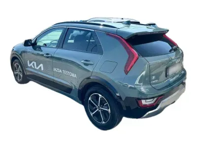 ZIELONY SUV KIA NIRO z 2026 r., HYBRYDA/BENZYNA, skrzynia biegów AUTOMATYCZNA 100KM, zdjęcie 2 z 20