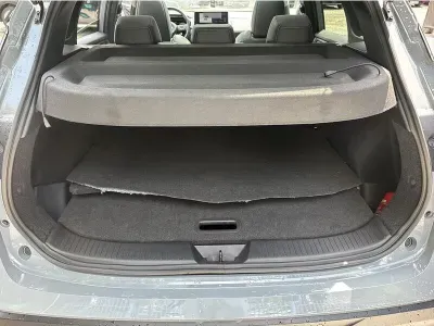 SZARY SUV NISSAN QASHQAI z 2024 r., BENZYNA, skrzynia biegów AUTOMATYCZNA 158KM, zdjęcie 10 z 19