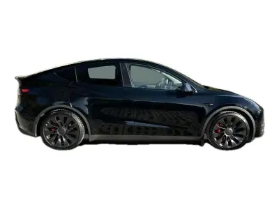 CZARNY SUV TESLA MODEL Y z 2023 r., ELEKTRYCZNY, skrzynia biegów AUTOMATYCZNA 534KM, zdjęcie 9 z 17
