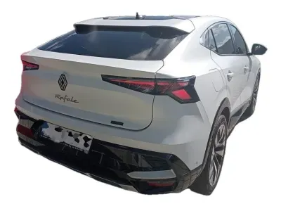 BIAŁY SUV RENAULT RAFALE z 2024 r., HYBRYDA/BENZYNA, skrzynia biegów AUTOMATYCZNA 200KM, zdjęcie 7 z 11