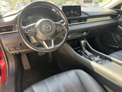 CZERWONY KOMBI MAZDA 6 z 2022 r., BENZYNA, skrzynia biegów AUTOMATYCZNA 165KM, zdjęcie 9 z 19