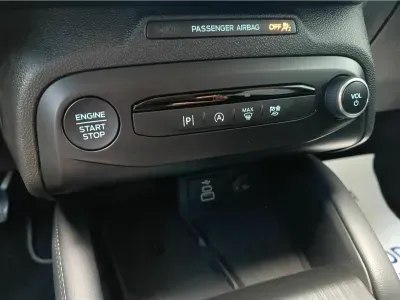 NIEBIESKI KOMBI FORD FOCUS z 2024 r., DIESEL, skrzynia biegów AUTOMATYCZNA 115KM, zdjęcie 15 z 20